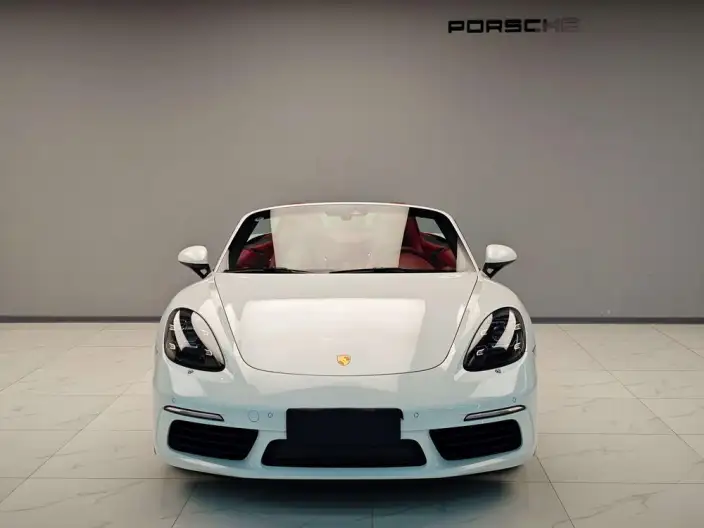 Porsche 718 2022 Model Boxster 2.0T – фото 2