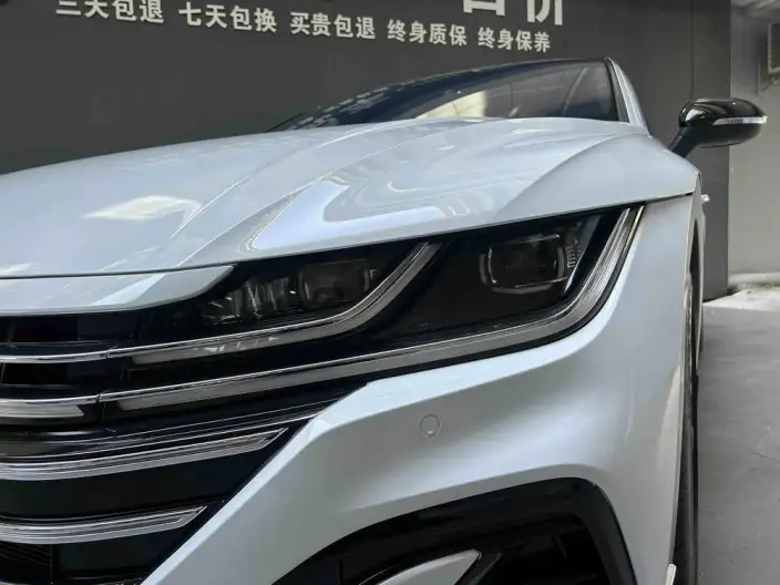 Volkswagen CC 2023 Model 380TSI Eye-catching version – фото 5