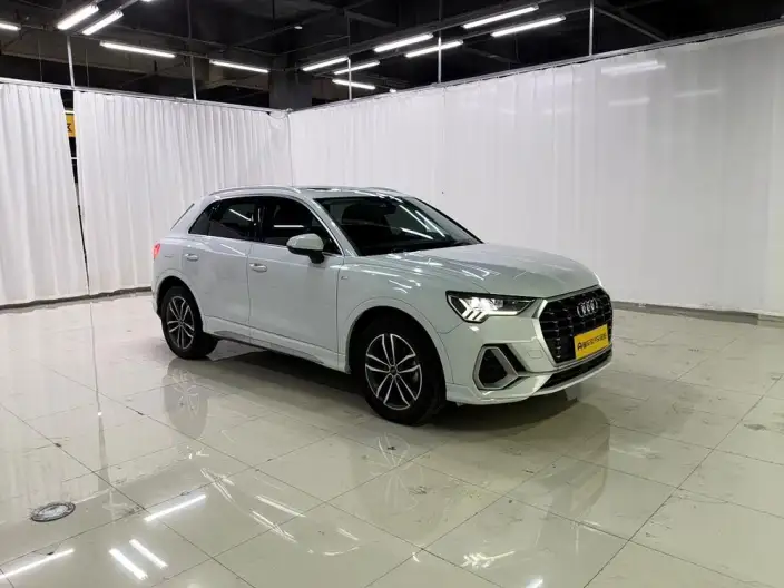 AUDI Q3 2023 Model 35 TFSI Enterprising Dynamic Model – фото 3