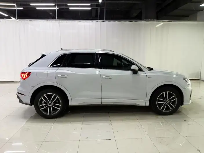 AUDI Q3 2023 Model 35 TFSI Enterprising Dynamic Model – фото 8