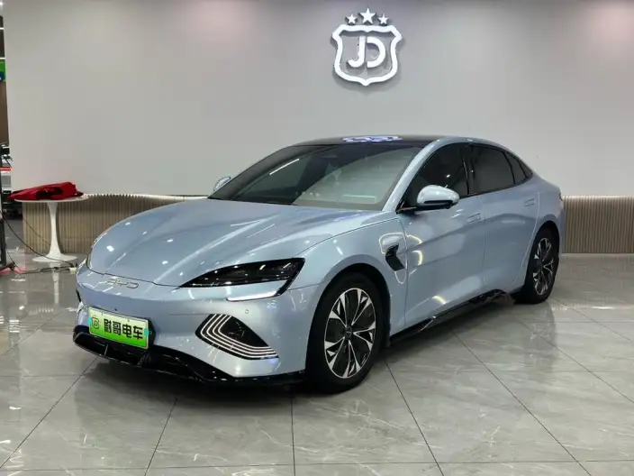 BYD Seal 2022 Model 550KM Standard Battery Life Rear Drive Edition Noble Model – фото 1