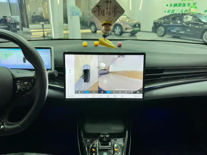 BYD Seal 2022 Model 550KM Standard Battery Life Rear Drive Edition Noble Model – фото 8