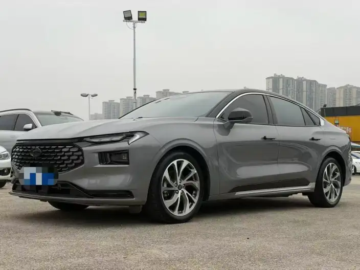 Ford Mondeo 2025 Model EcoBoost 245 Supreme Model
