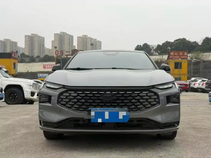 Ford Mondeo 2025 Model EcoBoost 245 Supreme Model