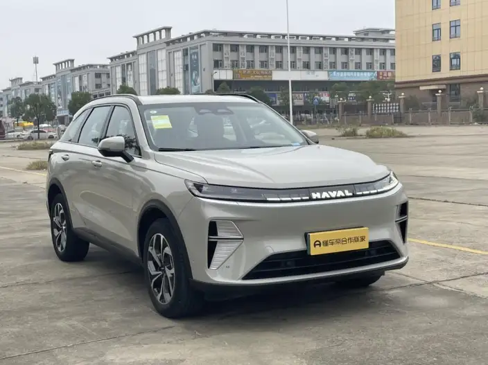 Haval Xiaolong MAX 2025 Model 1.5L Hi4 165 Ultra Smart Driving Edition – фото 3