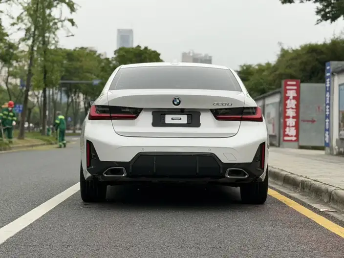 BMW 3 Series 2023 Model 320Li M Sports Set – фото 6