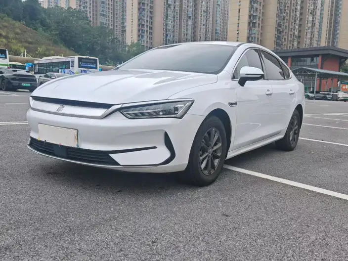 Qin Plus EV 2021 Model 400KM Luxury Model – фото 1