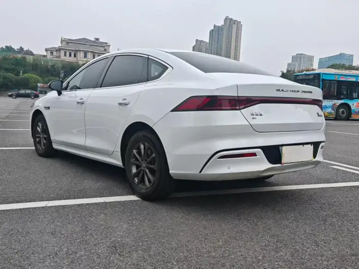 Qin Plus EV 2021 Model 400KM Luxury Model – фото 4