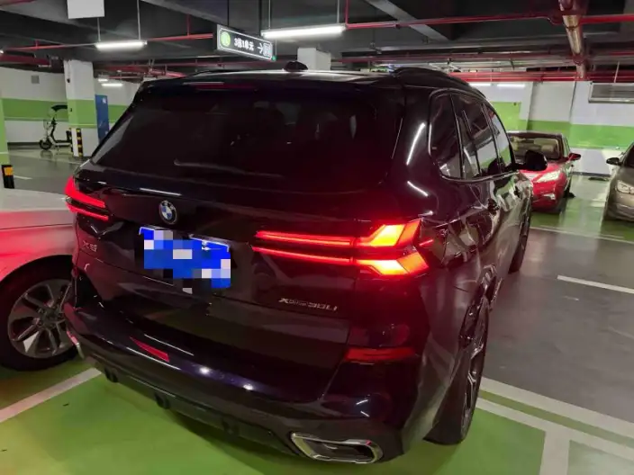 BMW X5 2023 Model xDrive30Li M Sports Set – фото 3