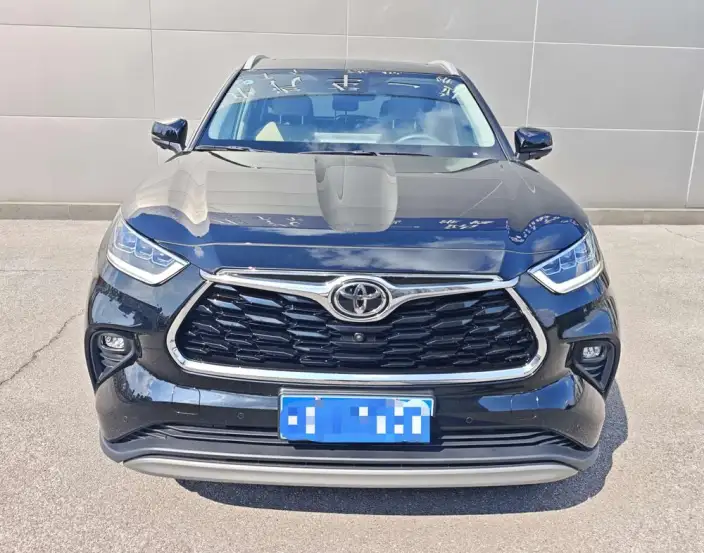 Toyota Highlander 2026 Model Hybrid 2.5L 4WD Premium Edition 7 seat – фото 2