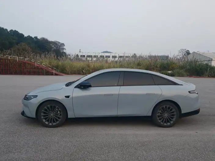 Leapmotor C01 2024 Model EV Edition 525 Exclusive Edition – фото 4