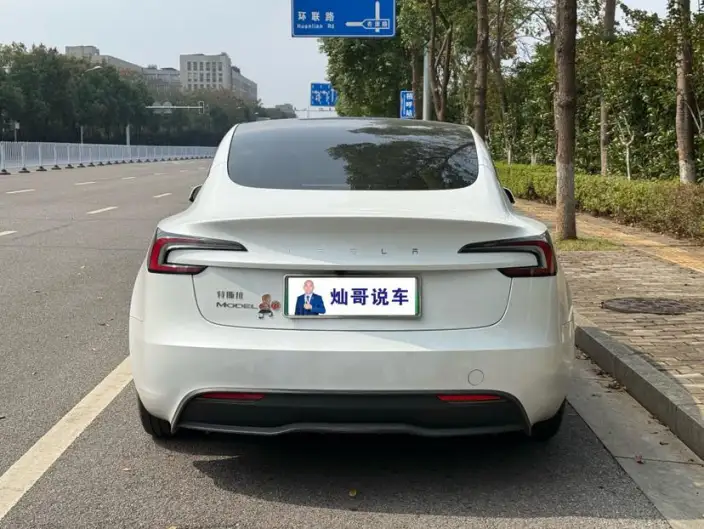 Model 3 2023 Model Rear-wheel drive version – фото 5