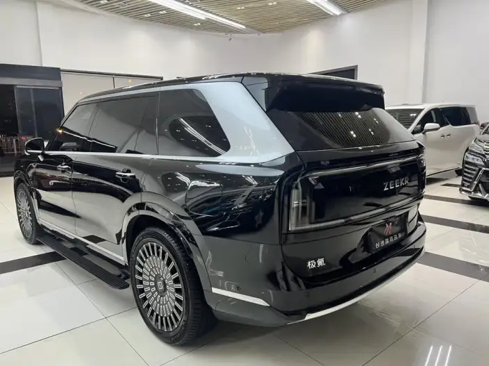 ZEEKR 9X 2026 Model Hyper Edition 70kWh VI seat
