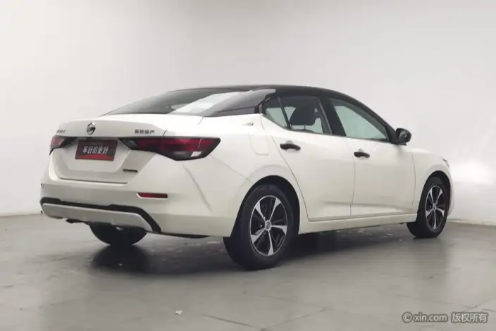 Nissan Sylphy 2022 Model 1.6L XL CVT Yuexiang Edition – фото 4
