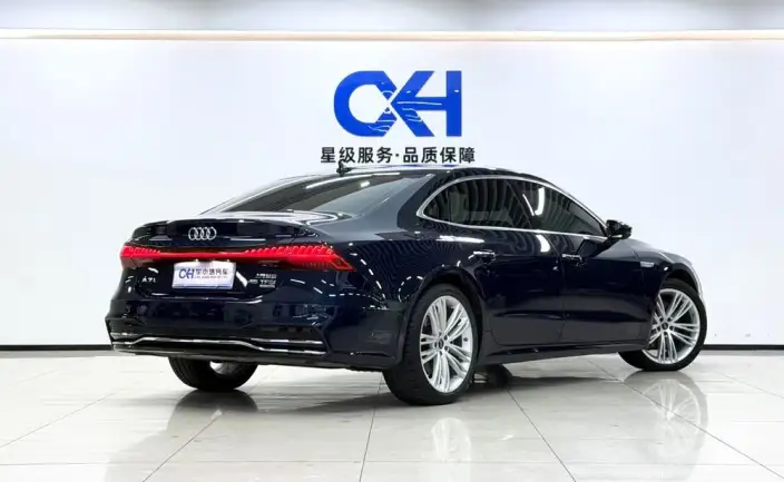 Audi A7 L 2024 Model 45 TFSI quattro Luxury Model – фото 6