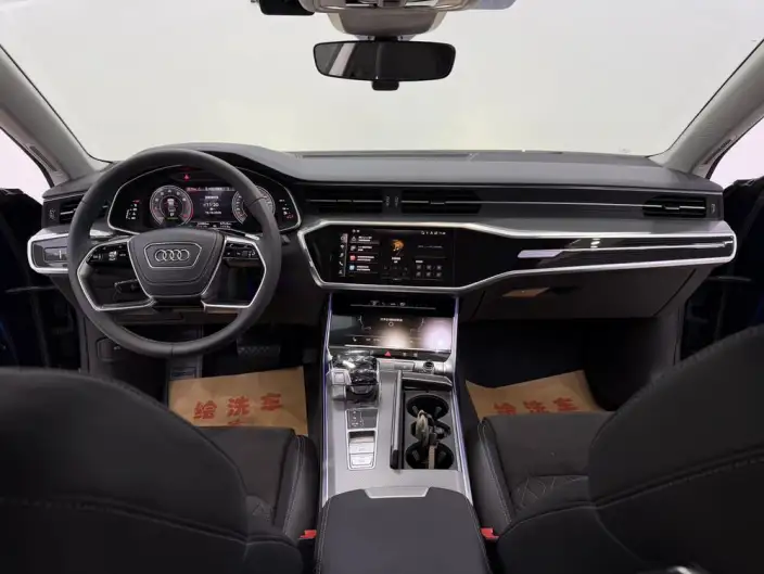 Audi A7 L 2024 Model 45 TFSI quattro Luxury Model – фото 10