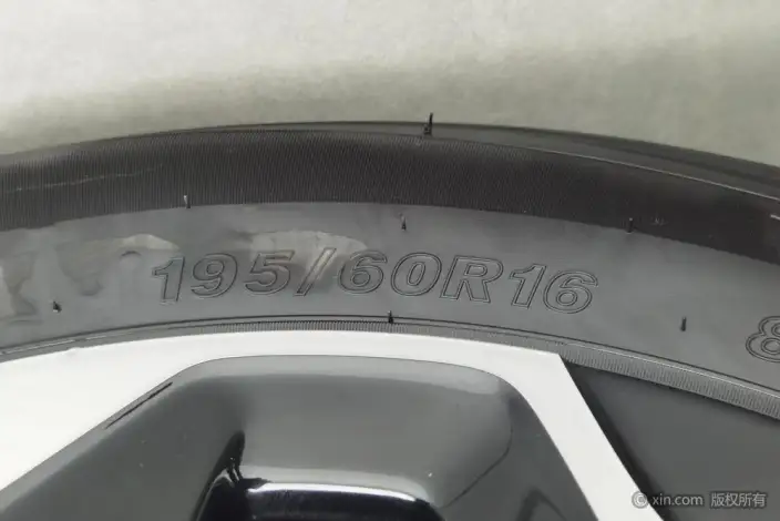 BYD Dolphin 2025 Model Smart Driving Edition 420KM Free Edition – фото 8