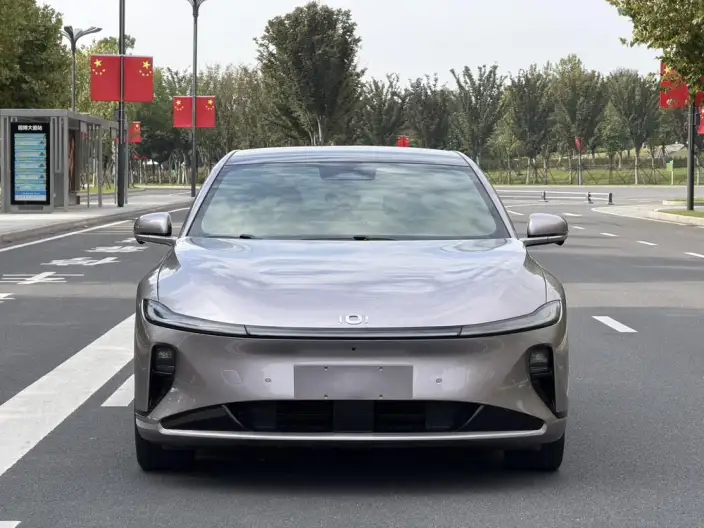 Changan Qiyuan A07 2025 Model Blue whale EV 625 Flagship Model