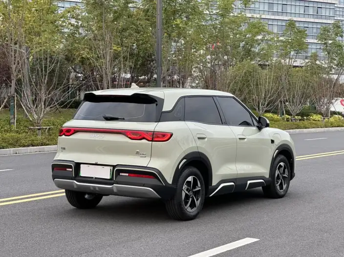 Yuan UP 2025 Model Smart Driving Edition 401KM Leading Model – фото 6
