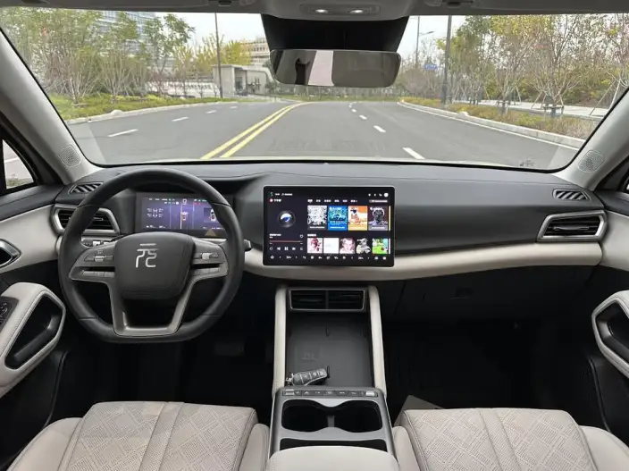 Yuan UP 2025 Model Smart Driving Edition 401KM Leading Model – фото 10