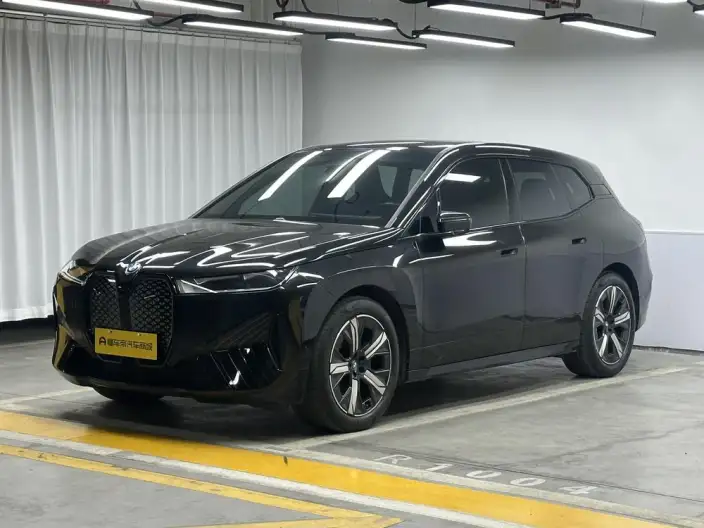 BMW iX 2022 Model xDrive40 – фото 1