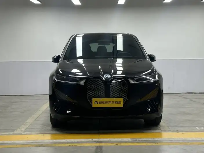 BMW iX 2022 Model xDrive40 – фото 2