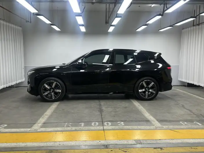 BMW iX 2022 Model xDrive40 – фото 4