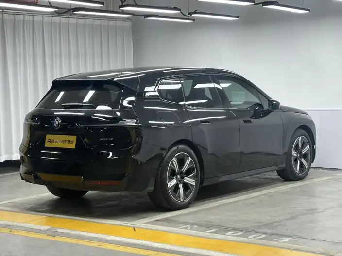 BMW iX 2022 Model xDrive40 – фото 7
