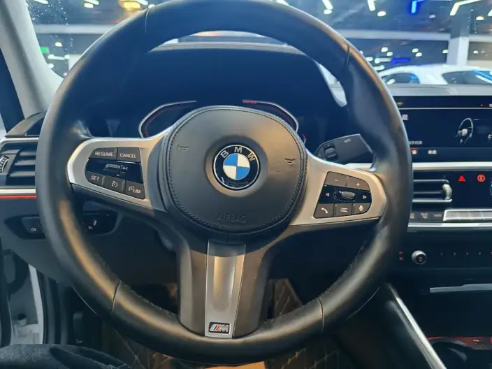BMW 3 Series 2022 Model 325Li M Sports Set – фото 9
