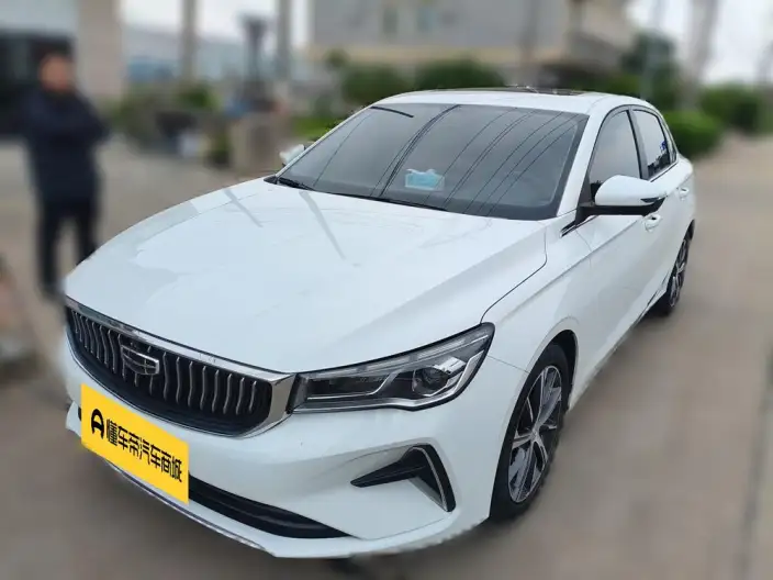 Geely Emgrand 2022 Model No. 4 Gen 1.5L CVT Flagship Model – фото 1