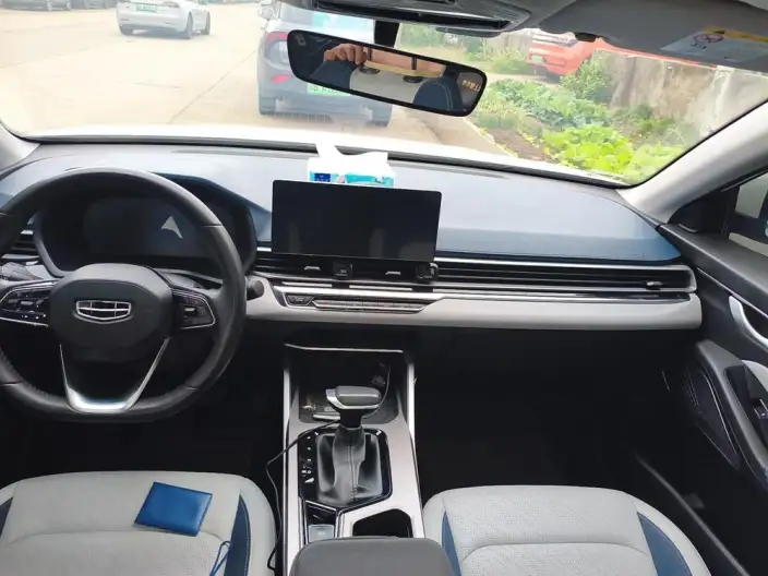Geely Emgrand 2022 Model No. 4 Gen 1.5L CVT Flagship Model – фото 5