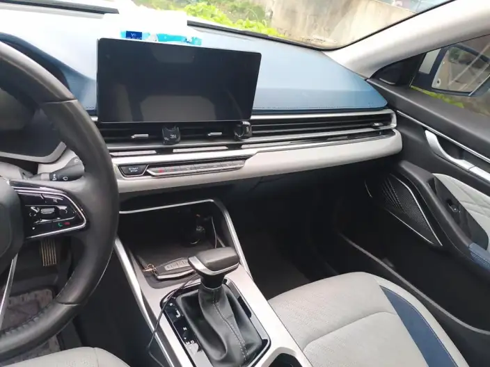 Geely Emgrand 2022 Model No. 4 Gen 1.5L CVT Flagship Model – фото 8