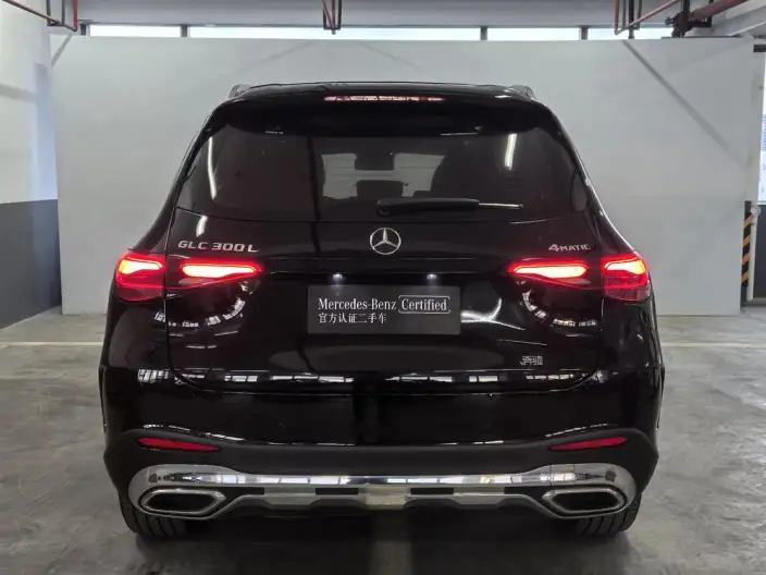 Mercedes-Benz GLC 2023 Model Facelift GLC 300 L 4MATIC Luxury Model 7 seat – фото 4