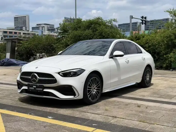 Mercedes-Benz C-Class 2024 Model C 260 L Sports Edition – фото 1