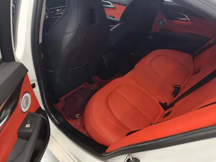 BMW 1 Series 2023 Model 125i M Sports Night Edition – фото 10