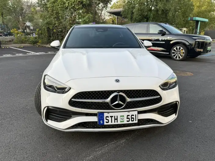 Mercedes-Benz C-Class 2024 Model C 260 L Sports Edition – фото 2