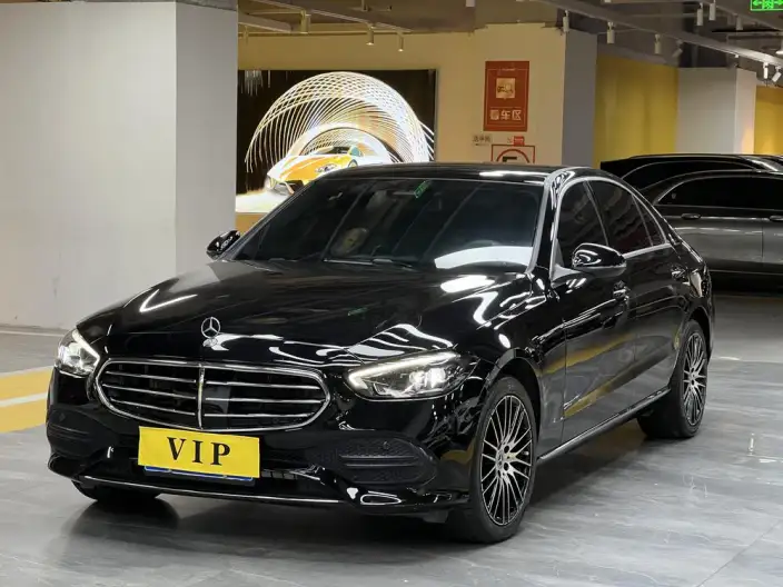 Mercedes-Benz C-Class 2022 Model C 260 L – фото 1