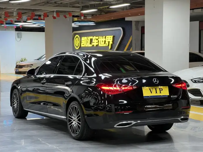 Mercedes-Benz C-Class 2022 Model C 260 L – фото 4