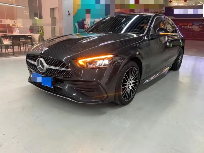 Mercedes-Benz C-Class 2023 Model C 260 L Sports Edition – фото 1