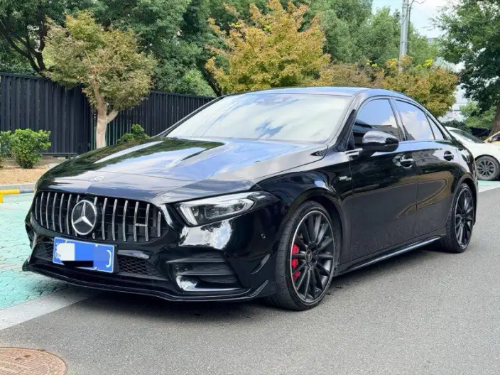 Mercedes-Benz A-Class AMG 2022 Model AMG A 35 L 4MATIC – фото 1