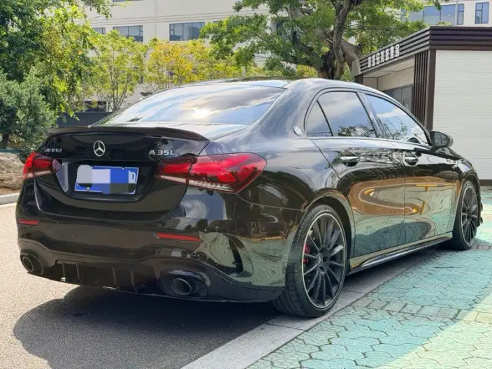 Mercedes-Benz A-Class AMG 2022 Model AMG A 35 L 4MATIC – фото 6