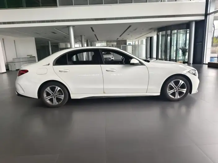 Mercedes-Benz C-Class 2022 Model C 200 L Sports Edition – фото 8