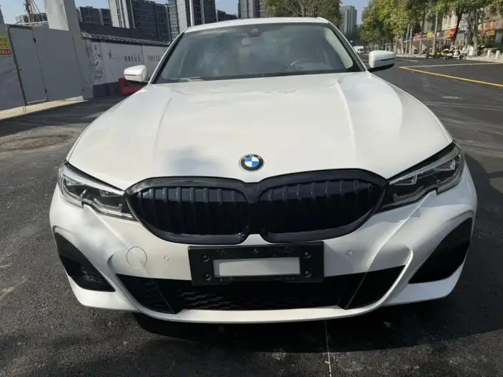 BMW 3 Series 2022 Model 325i M Sports Night Set – фото 2