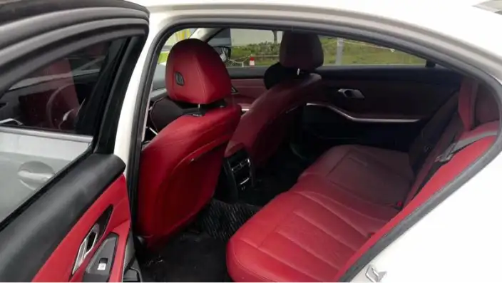 BMW 3 Series 2025 Model 325Li M Sports Set – фото 8