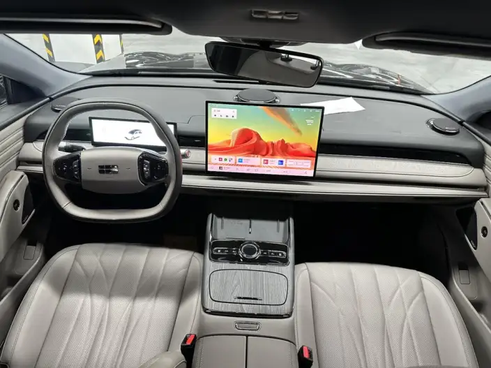 Geely Galaxy E8 PHEV 2025 Model 130km EM-i Premium Edition – фото 7