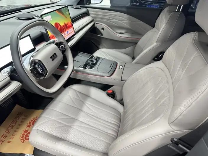 Geely Galaxy E8 PHEV 2025 Model 130km EM-i Premium Edition – фото 8