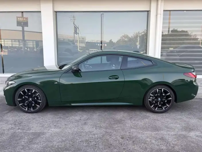 BMW 4 Series 2024 Model 430i M Sports Night Set – фото 3