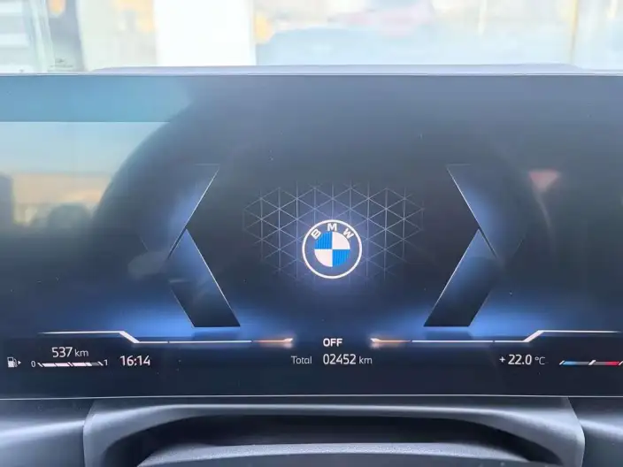 BMW 4 Series 2024 Model 430i M Sports Night Set – фото 9