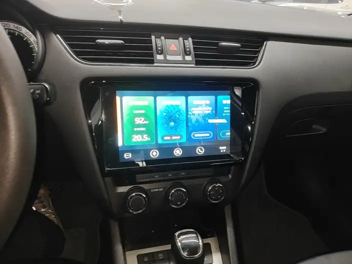 Skoda Octavia 2021 Model 1.5L Automatic Comfort Edition – фото 6