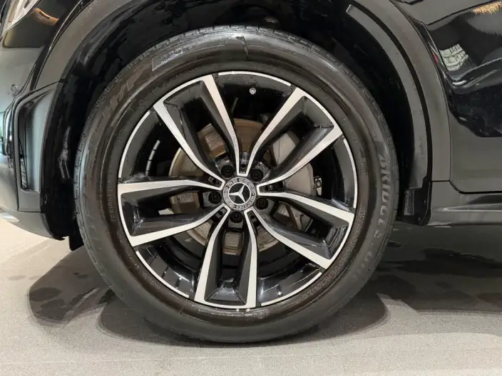Mercedes-Benz GLC 2022 Model Facelift GLC 300 L 4MATIC Dynamic Model – фото 8